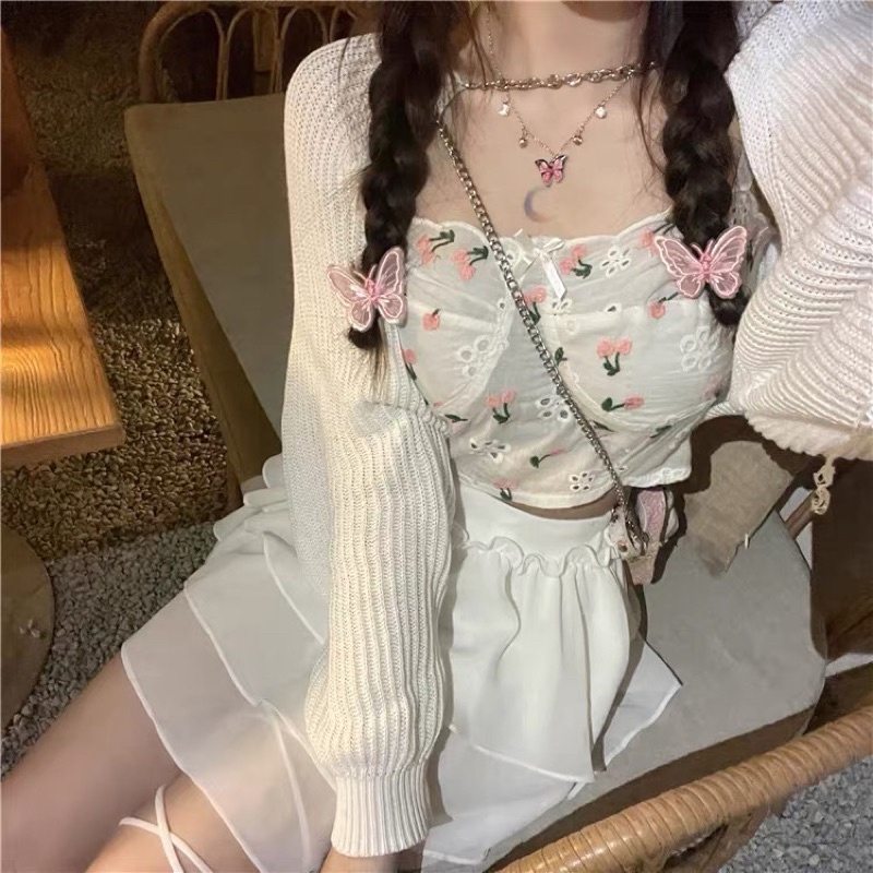 ÁO CROPTOP NỮ 2 DÂY THÊU HOA