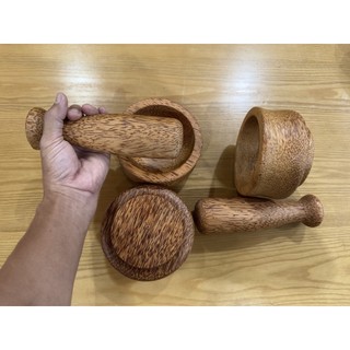 Bộ cối chày nghiến thức ăn làm từ gỗ dừa - cối chày nghiền rau củ quả