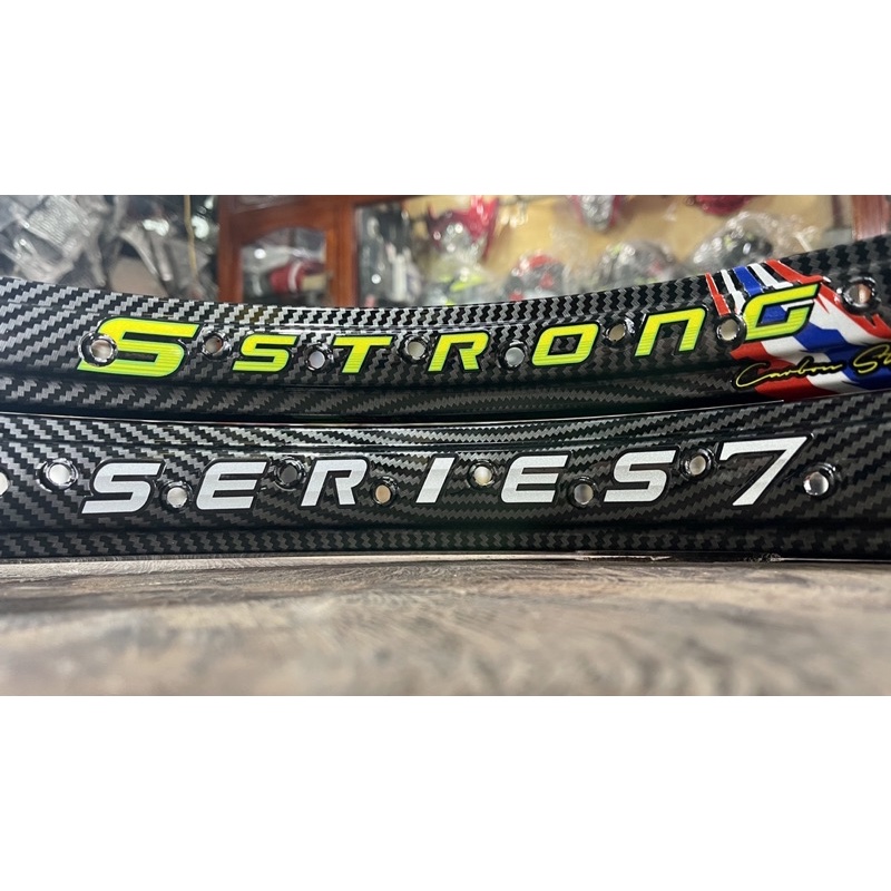 Niềng nhôm SSTRONG Thailand Sơn Carbon 1.4 - 1.6 x 17inch