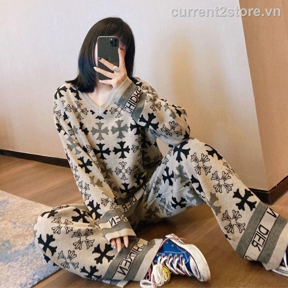 Set Áo Len Cotton Nguyên Chất Hình Trái Tim Màu Trơn Cho Nữ Hàng Mới Có Sẵn!