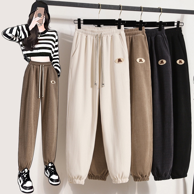 Quần jogger nữ thể thao có dây rút chất nỉ tăm dày dặn logo M quần bom ống bó đủ màu Ladya Store M922