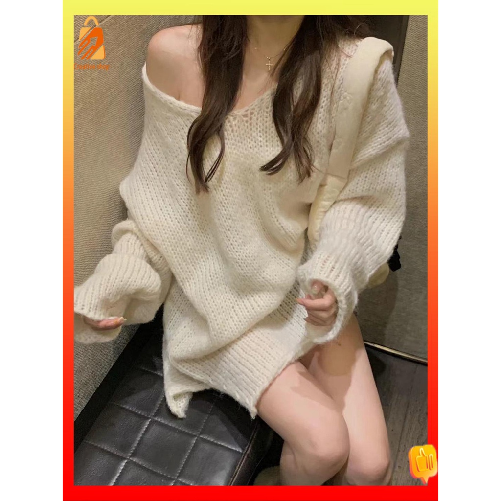 Áo Sweater Lệch Vai Dáng Rộng Màu Trắng Thuần Khiết Phong Cách Mới Ngọt Ngào Mùa Thu Đông Dành Cho