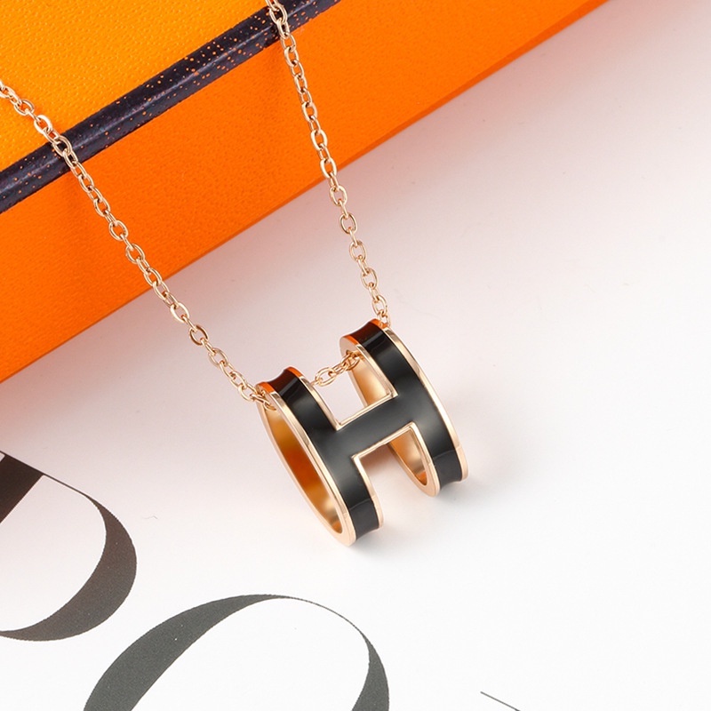 Dây Chuyền Thép Titan Mạ Vàng 18K Chống Thấm Nước Không Phai Màu Chất Lượng Cao H1A2