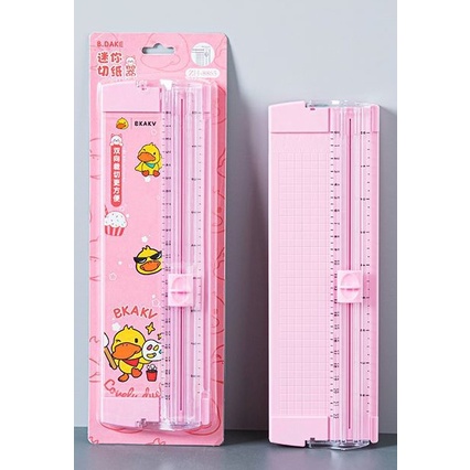 Bàn cắt giấy A4,a5 học sinh dễ thương