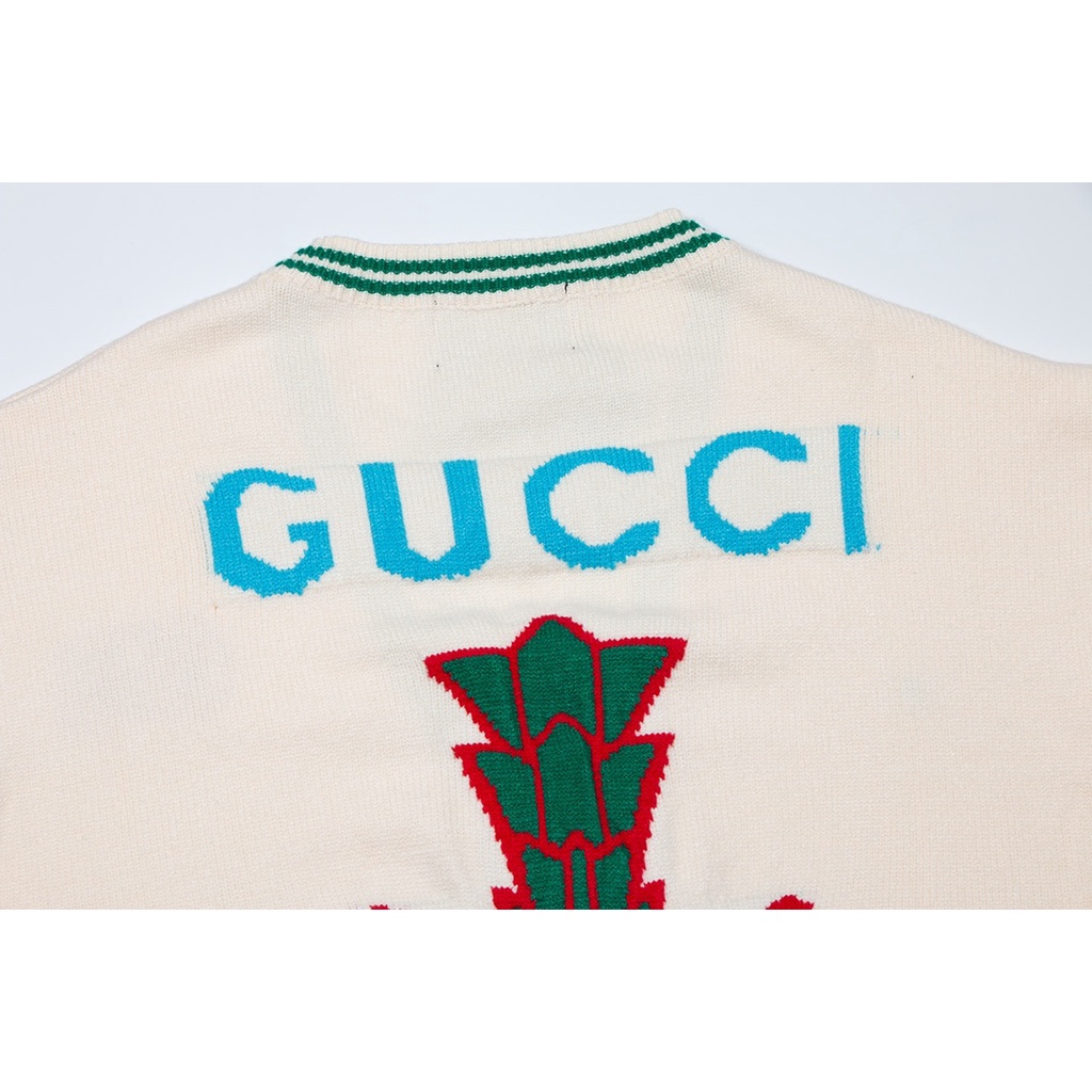 Áo khoác len nam Gucci GC GG thiết kế đơn giản, thanh lịch