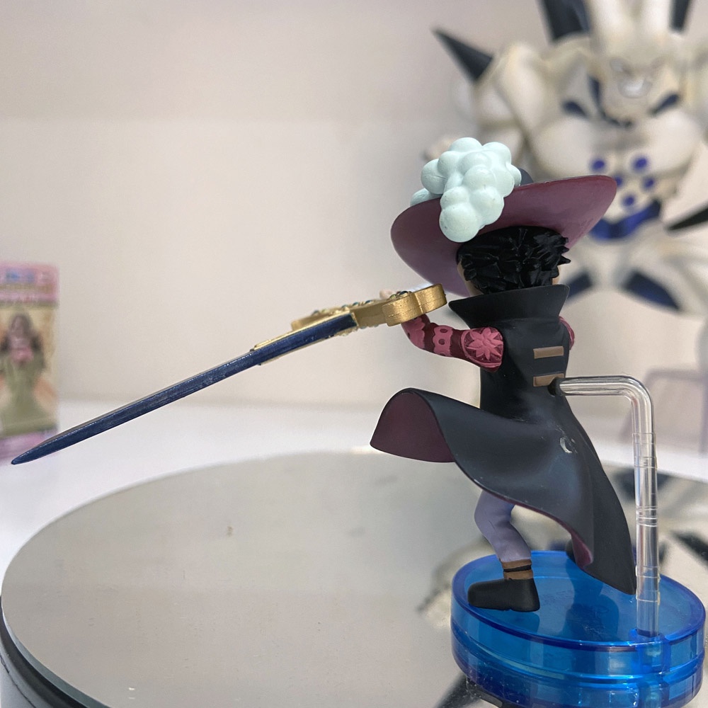 Mô hình chính hãng One Piece - WCF Mihawk - Supremacy Fullbox - Tem vàng