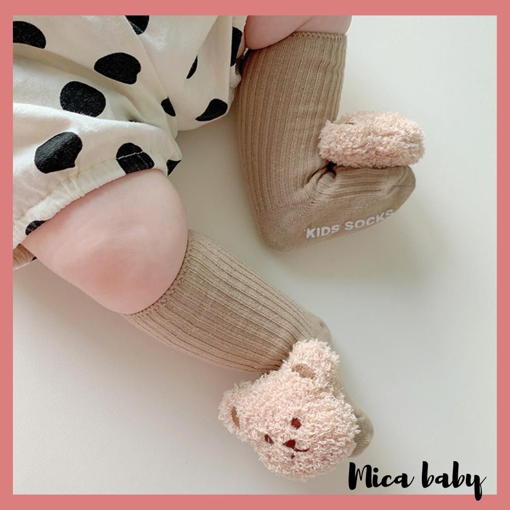 Tất vớ cao cổ cho bé đính gấu bông xù phong cách Hàn Quốc đáng yêu T38 Mica baby