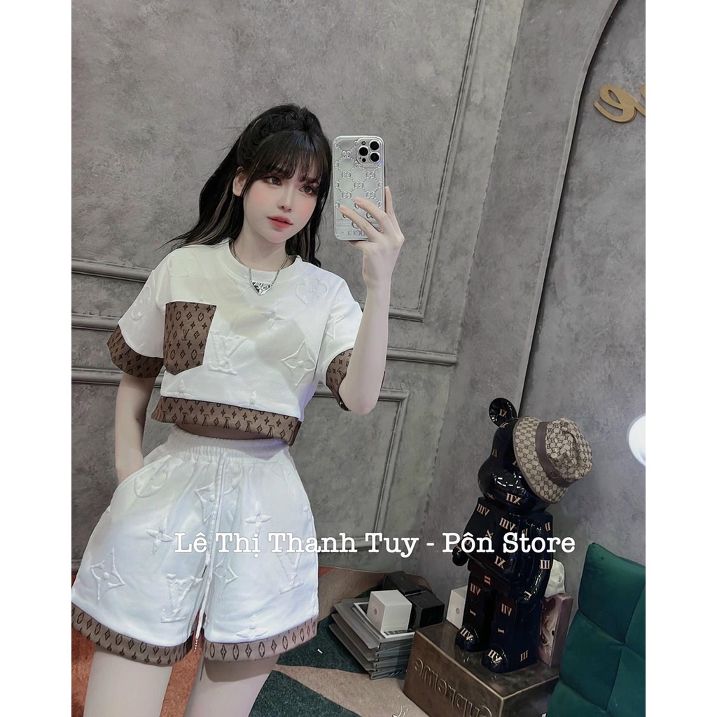 Sét bộ thời trang nữ mặc đi chơi chất bố xốp áo cổ tròn tay ngắn túi trước in dập nổi mix quần đùi phối viền dễ thương