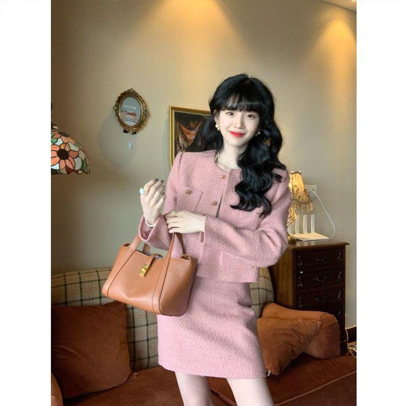 Set Dạ Tweed Tiểu Thư Áo Khoác Vest Nữ Croptop Hồng Tay Dài, Chân Váy Ngắn Chữ A Kiểu Hàn Quốc Thu Đông SD103
