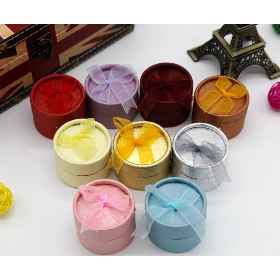Hộp đựng nhẫn thắt nơ dáng tròn àm hộp tặng quà hết ý