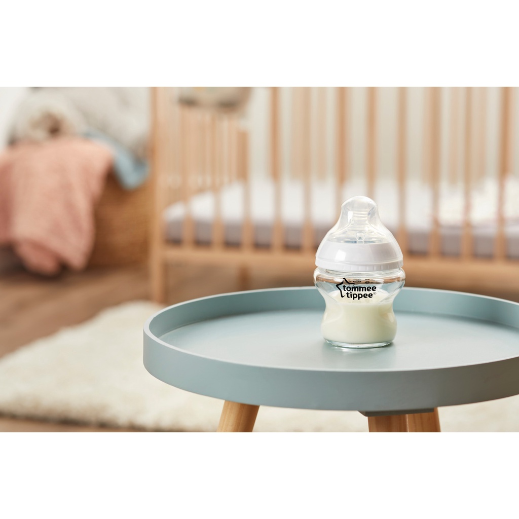 COMBO Ty ngậm silicon siêu nhẹ cho bé Tommee Tippee Ultra Light 6-18 tháng & Bình sữa thuỷ tinh Tommee Tippe