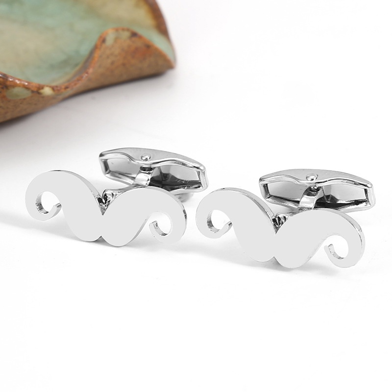 [NF] Khuy Măng Sét Sơ Mi Bằng Kim Loại Hình Bàn Tay Lái Râu Vui Nhộn Thời Trang Cho Nam