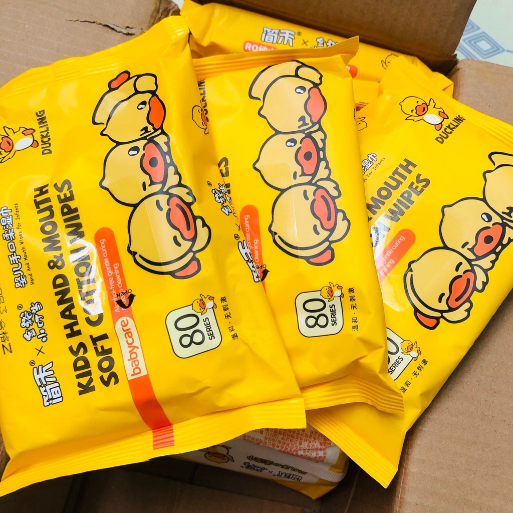 1 Bịch Khăn Giấy,Giấy Ướt Con Vịt Vàng Lau mặt dùng cho bé hoặc tẩy trang lau giày 10x18cm 80 tờ