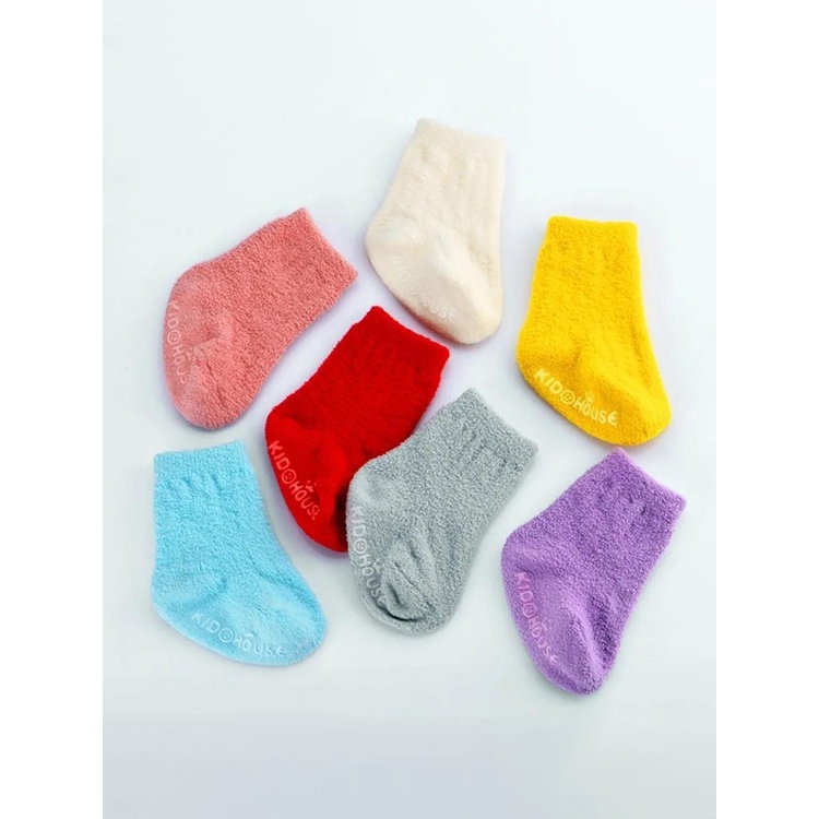 Vớ Chống Trượt Giữ Ấm Cho Bé