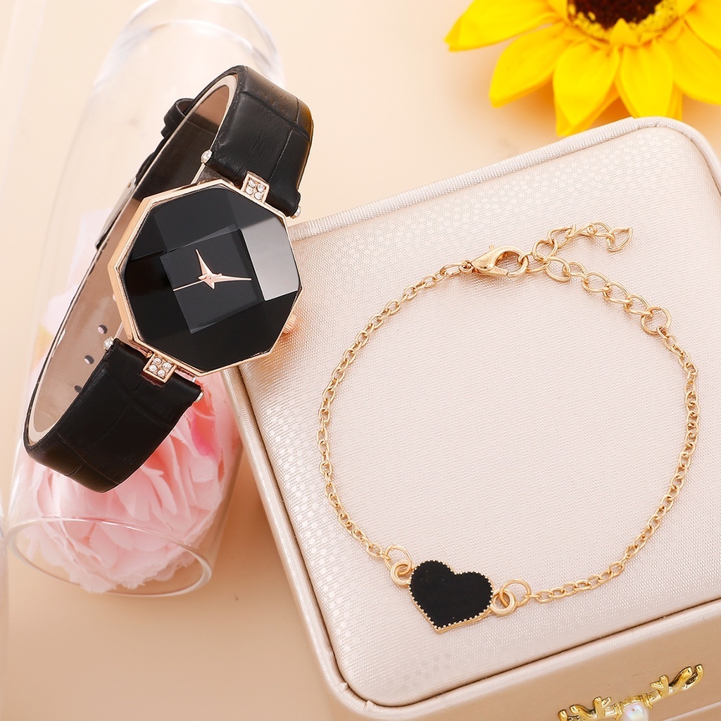 Đồng Hồ Quartz Nữ Dây Da Mặt Trái Tim Thời Trang