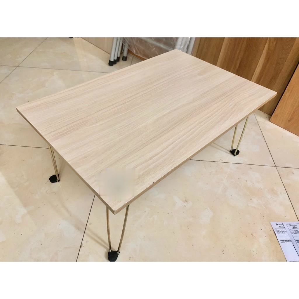 Bàn gấp sinh viên , học sinh gấp gọn chân sắt cỡ lớn kích thước 50x70 ( cam kết như hình)
