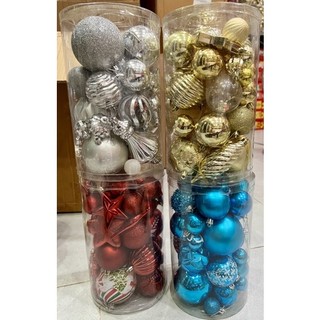 Set phụ kiện trang trí cây thông nhiều món.