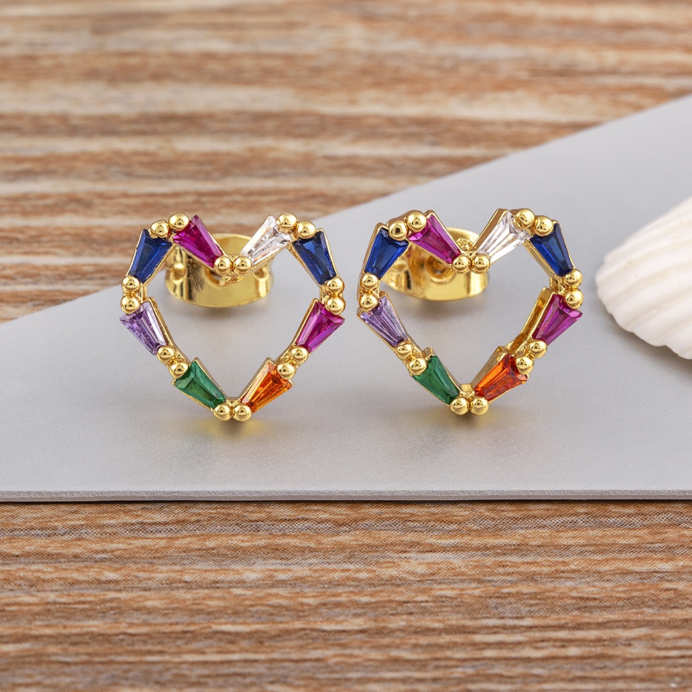 Khuyên Tai Hình Trái Tim Đính Đá Zircon Mới
