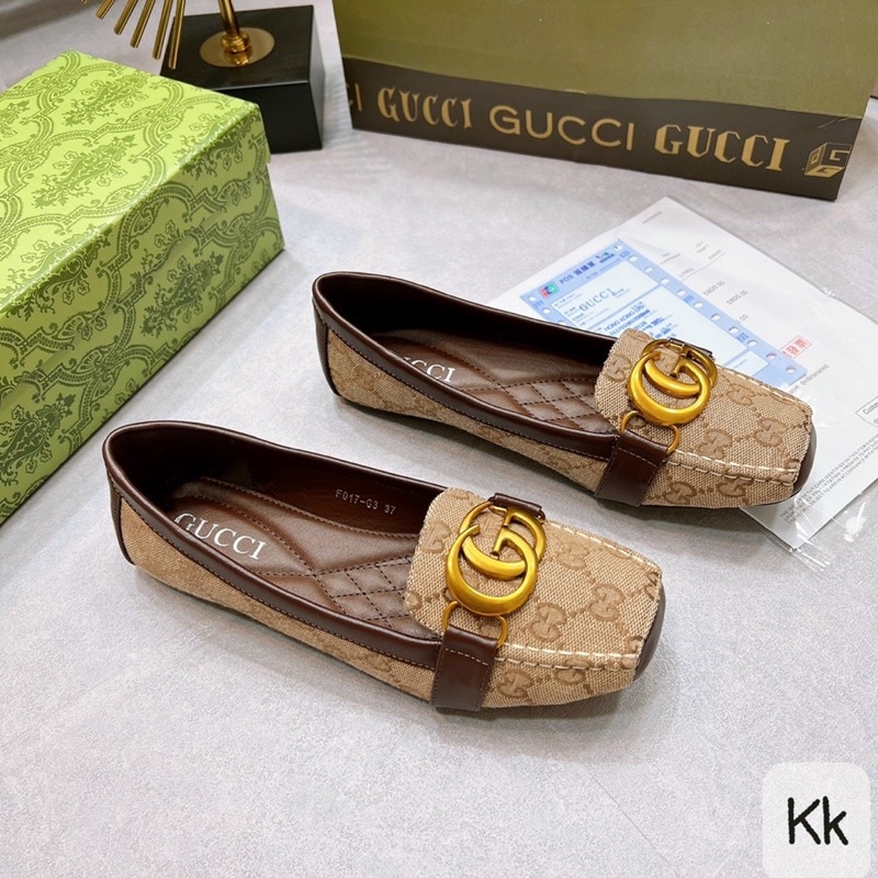 Bệt nâu khoá siêu xinh