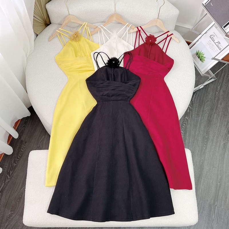 Đầm Yếm Dây Hoa