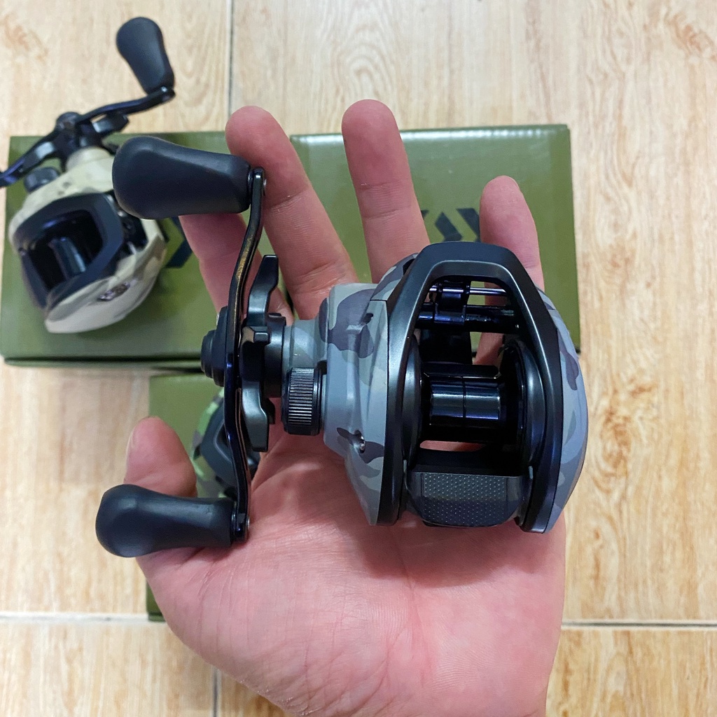 Máy câu ngang Daiwa PR100 - 2022