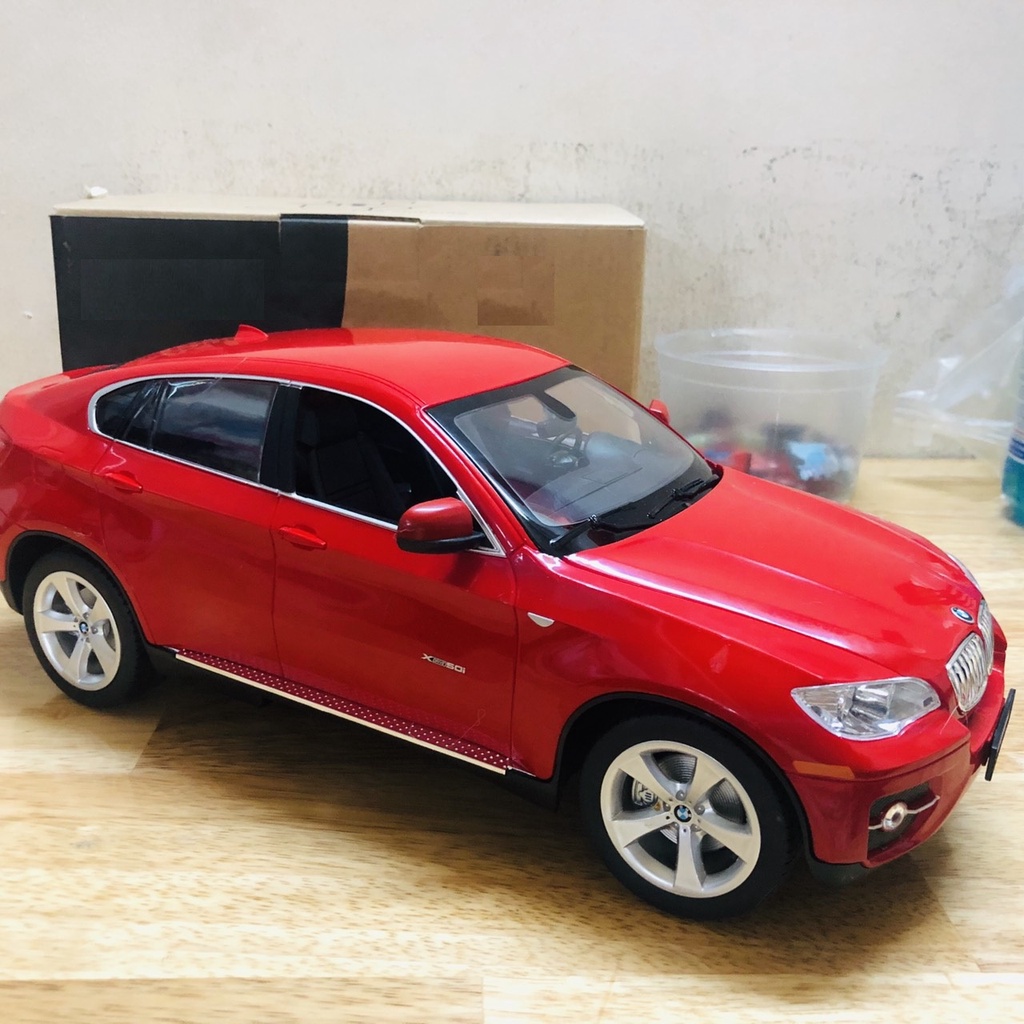 Xe ô tô điều khiển từ xa Rastar BMW X6 SUV sóng radio tỉ lệ 1:14 siêu ngầu