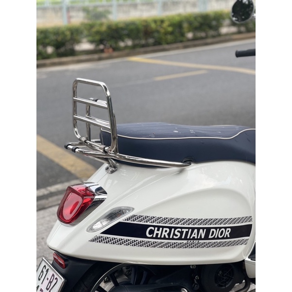 BAGA TỰA LƯNG CHO XE VESPA