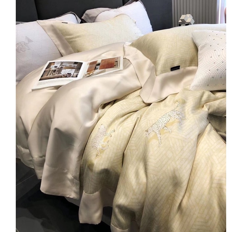 Set Chăn Ga Lụa TENCEL MARKCROSS họa tiết Cristian DIO 2023 - LUXBED