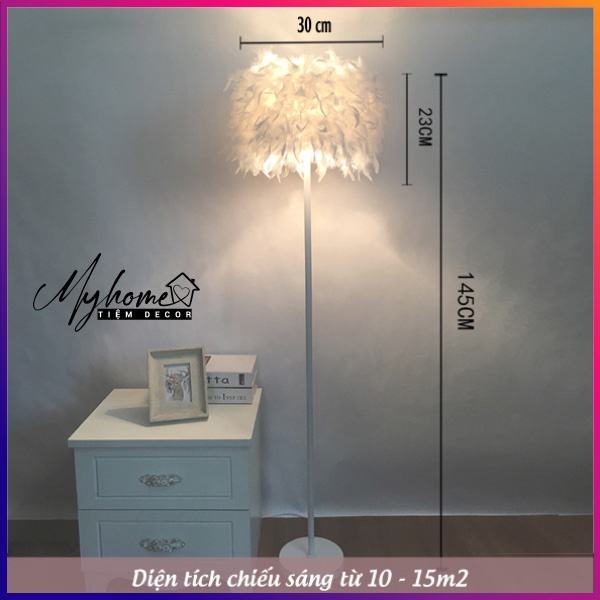 Đèn cây đứng lông vũ trải sàn trang trí phòng ngủ, phòng khách My Home DN005
