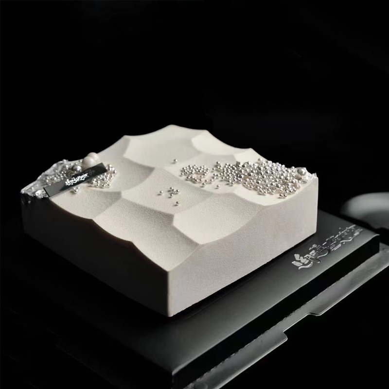 Khuôn Silicone 32 Ngăn Làm Bánh Hình Đám Mây / Trái Tim / Đám Mây