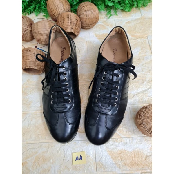 Giày da  thật của nam 2hand size  44 và 45