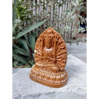 Thiên Thủ Thiên Nhãn Tuổi Tý