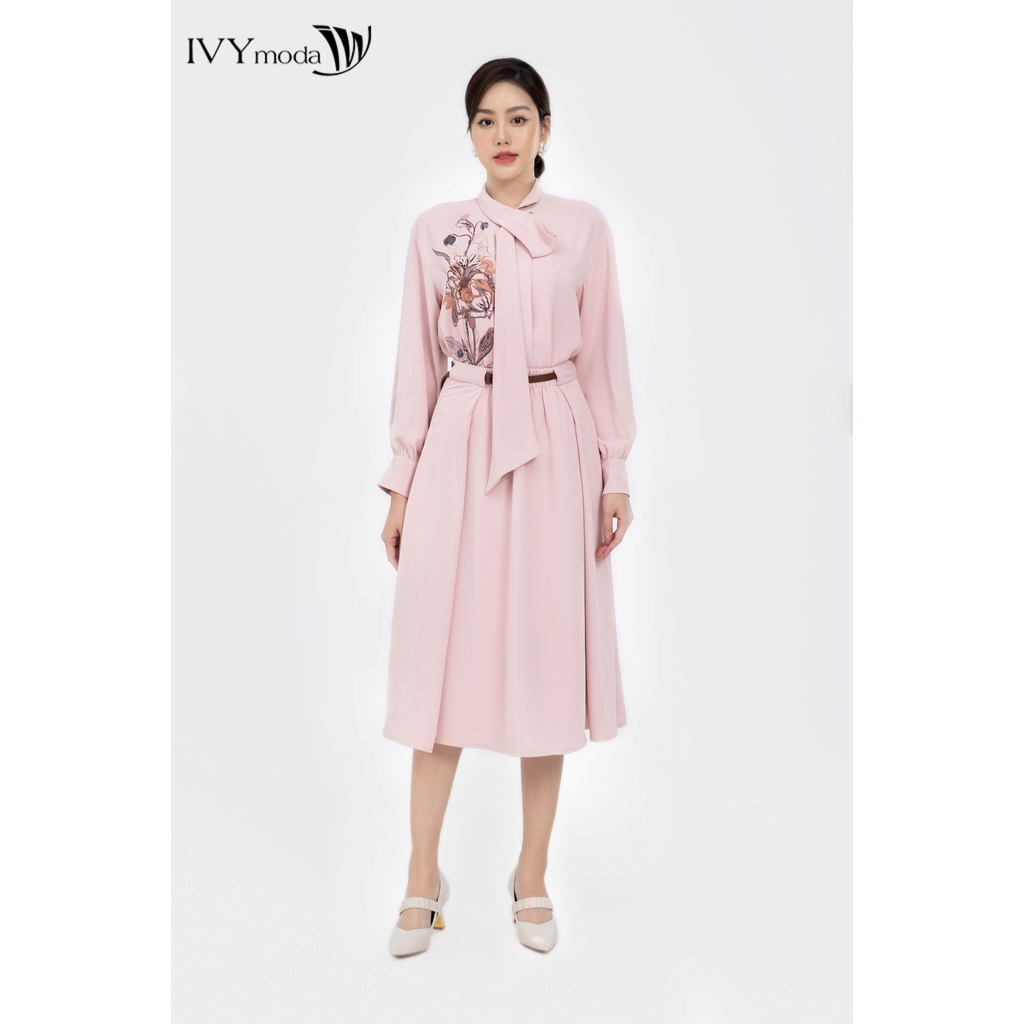 Bộ áo lụa và chân váy nữ kèm đai IVY moda MS 17M7956