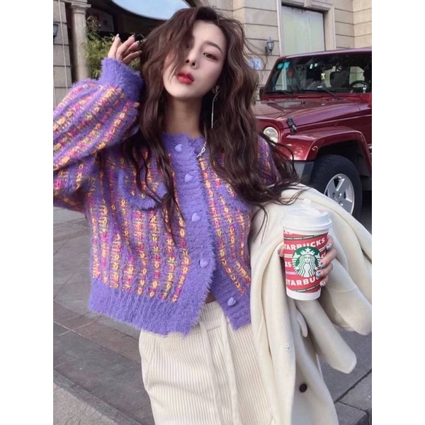 Áo khoác len tím phối màu ngọt ngào