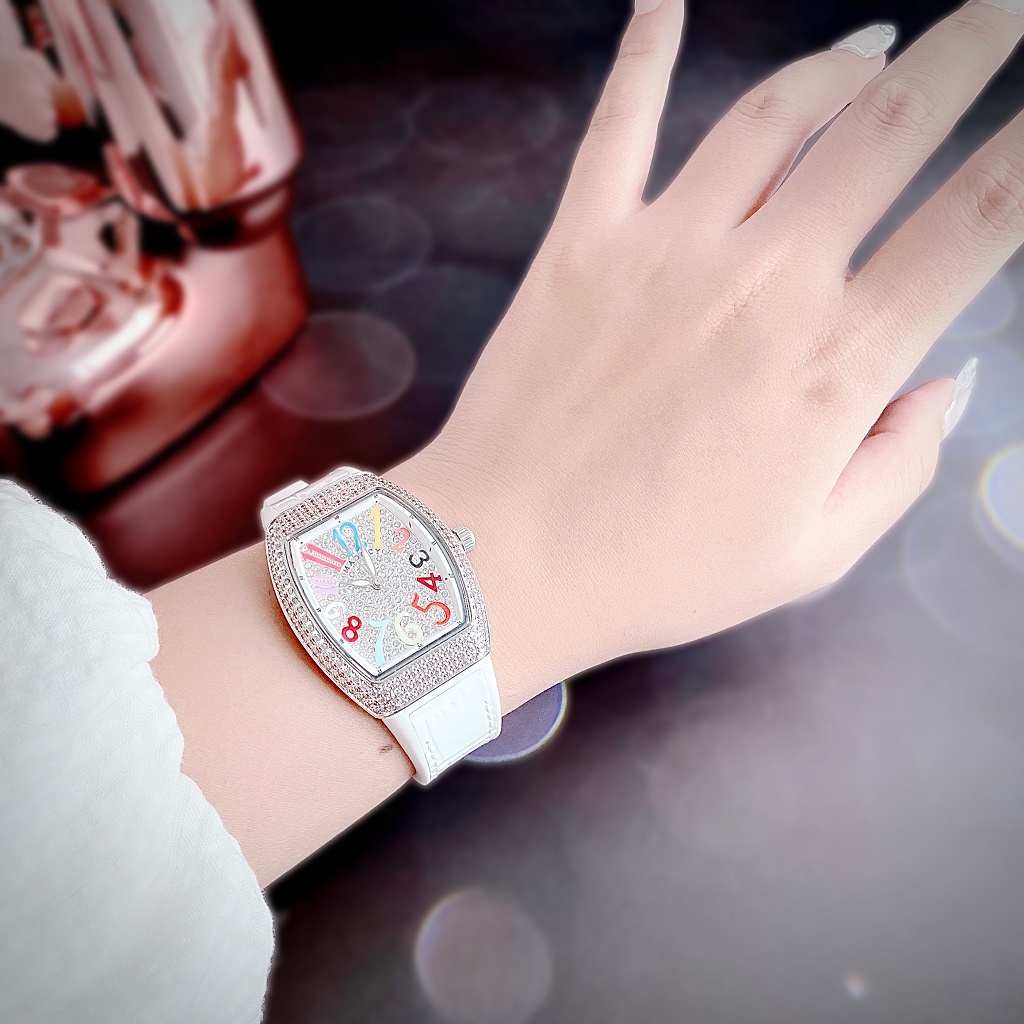 Đồng Hồ Nữ Madocy M81666 Dây Silicone Trắng Silver 33mm