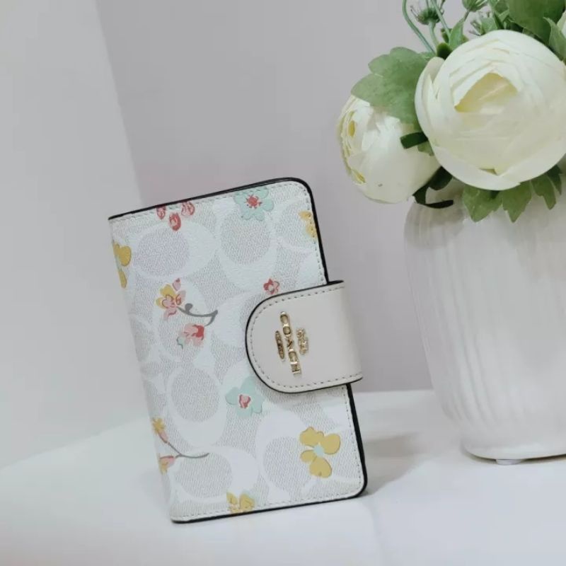 VÍ C🅾️ACH 💥 Medium Corner Zip Wallet siêu đẹp