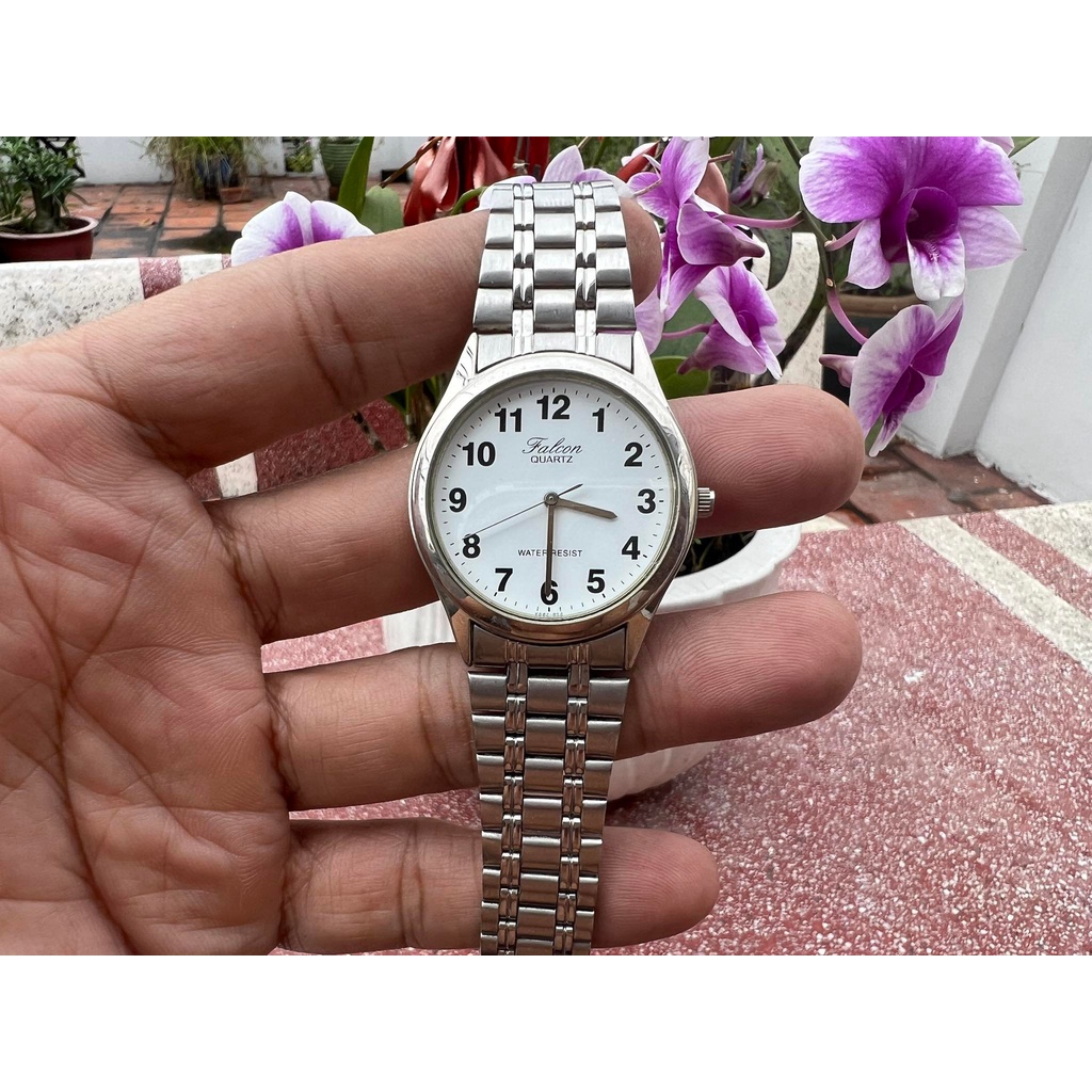 Đồng hồ Falcon Nam mặt trắng chính hãng mới 90%. lên tay rất đẹp