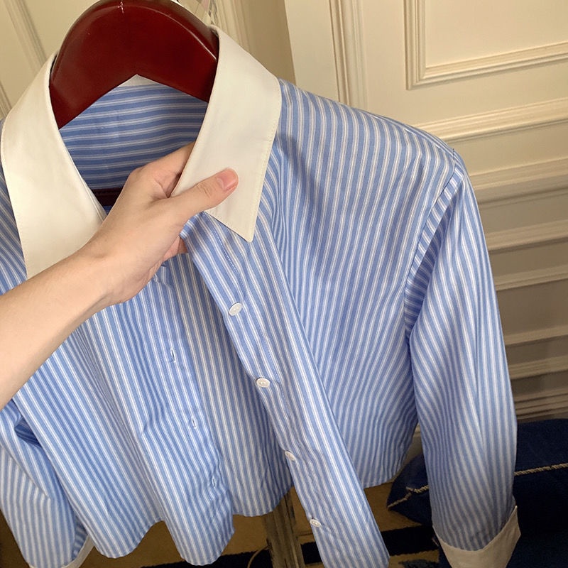 Áo Sơ Mi Dài Tay Họa Tiết Kẻ Sọc Phối Màu Trắng Xanh Thời Trang Phong Cách Mới Cho Nữ