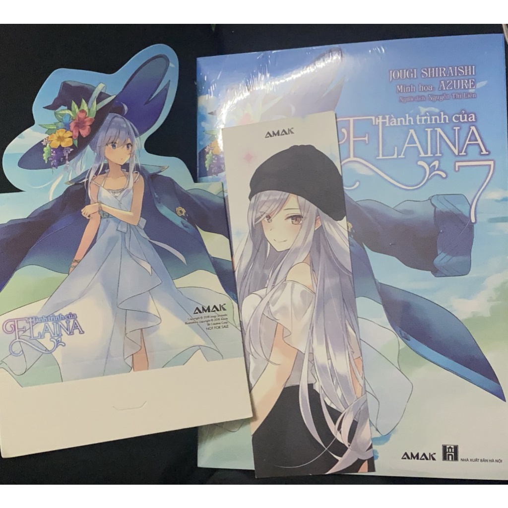 Standee giấy elaina 7