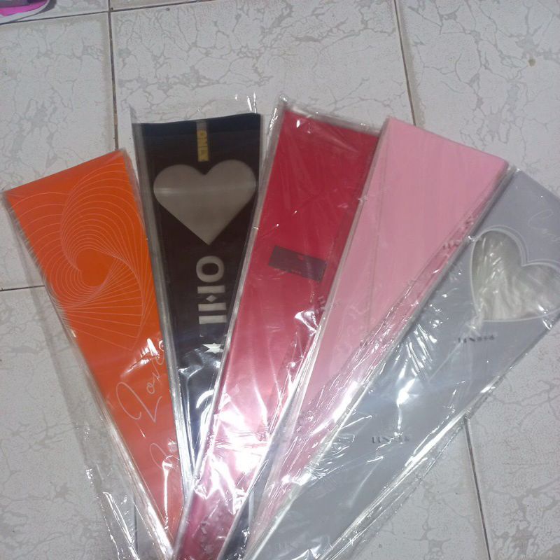 Túi 1 bông đựng hoa sáp hoa tươi.túi chữ love