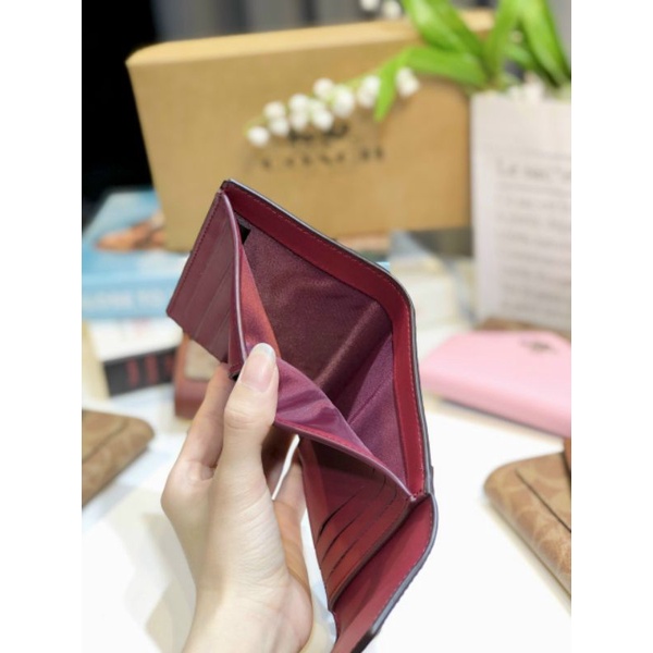 VÍ COACH NẮP NHỌN SIÊU CƯNG