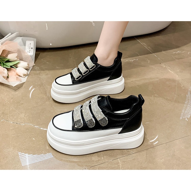 Giày Thể Thao Đế Dày Phối Lưới Thoáng Khí Phong Cách Mới Cho Nữ