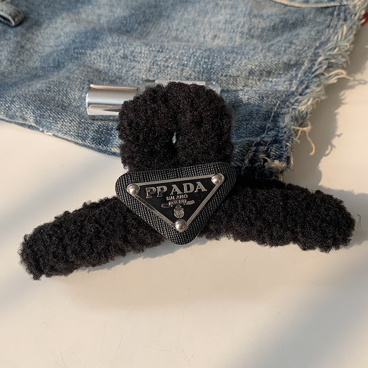 Kẹp Tóc Lông Nhung Hình Tam Giác / Chữ Thời Trang Thu Đông Hàn Quốc Cho Nữ