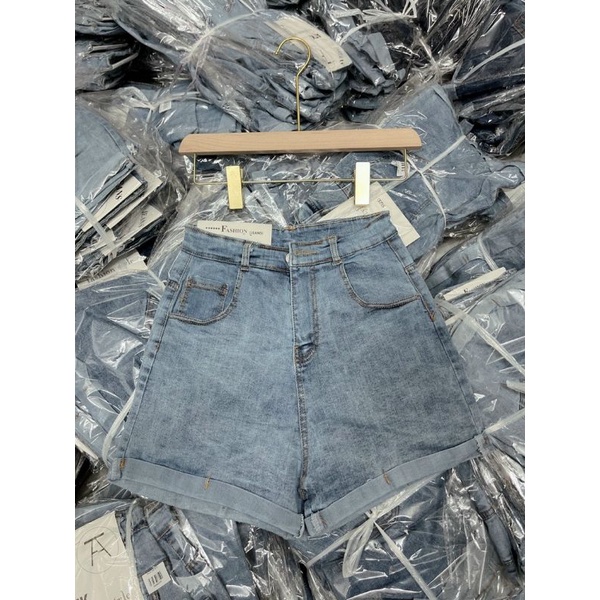 Quần đùi JAEN XỊN chuẩn form, co giãn thoải mái. Thương 90 Shop