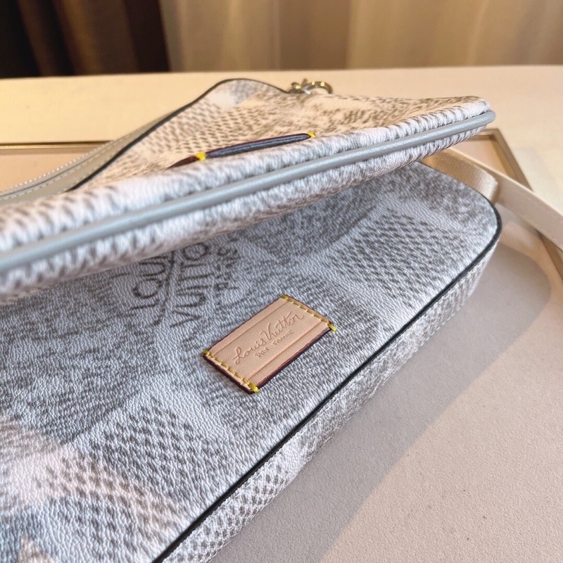 Túi đeo chéo LV cao cấp Full box