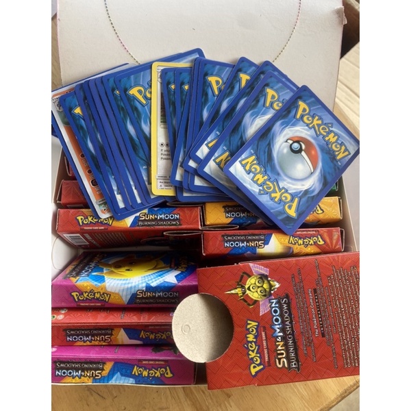 Hộp thẻ bài pokemon nhựa víp 20 hộp bé mỗi hộp 20 thẻ