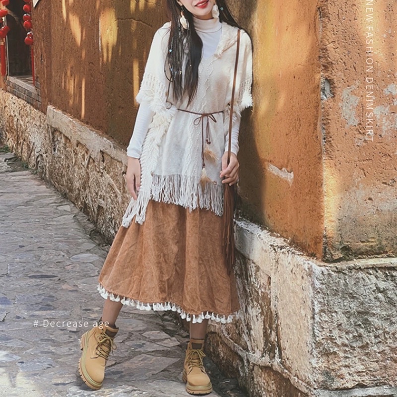 Sét chân váy và áo choàng len có mũ phong cách boho siêu hót