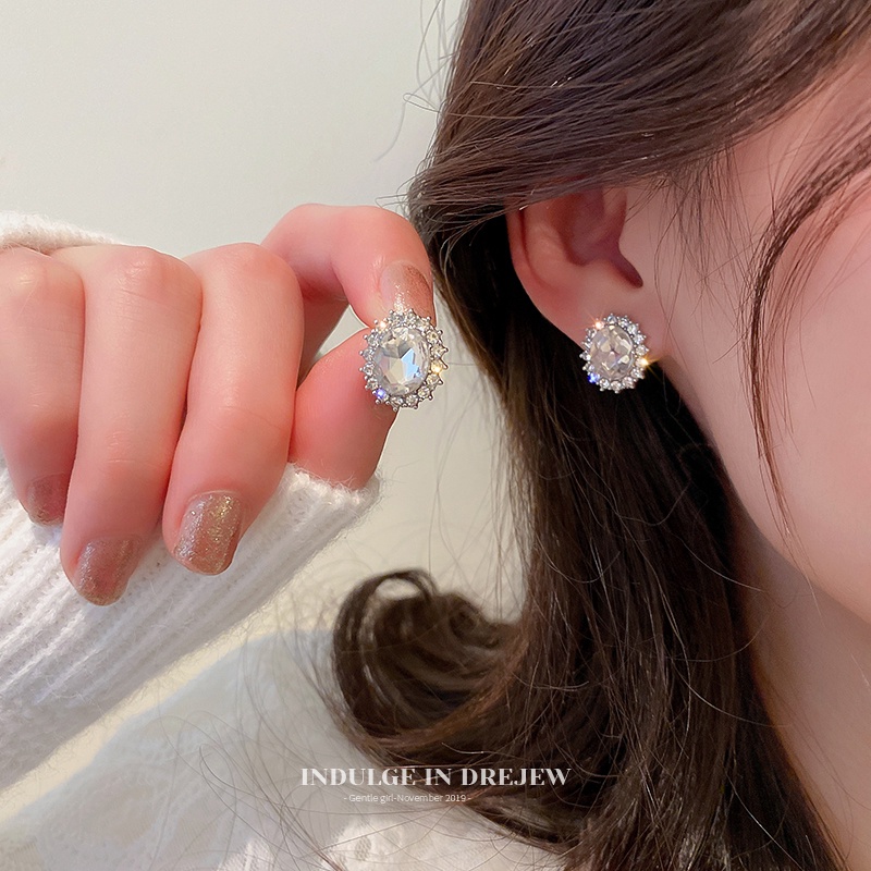 Bông Tai Mạ Bạc 925 Hình Oval Đính Kim Cương Lấp Lánh Thời Trang Mùa Hè Phong Cách Hàn Quốc Cho Nữ