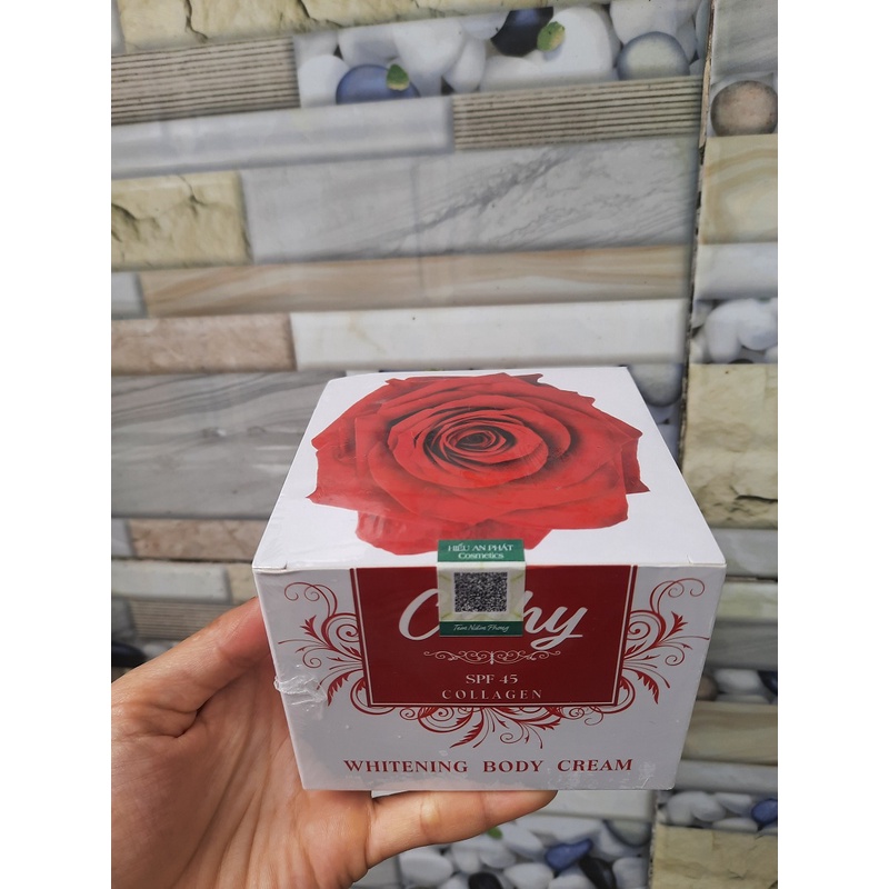 Kem Dưỡng Cathy Whitening Body Cream 250gram SPF 45