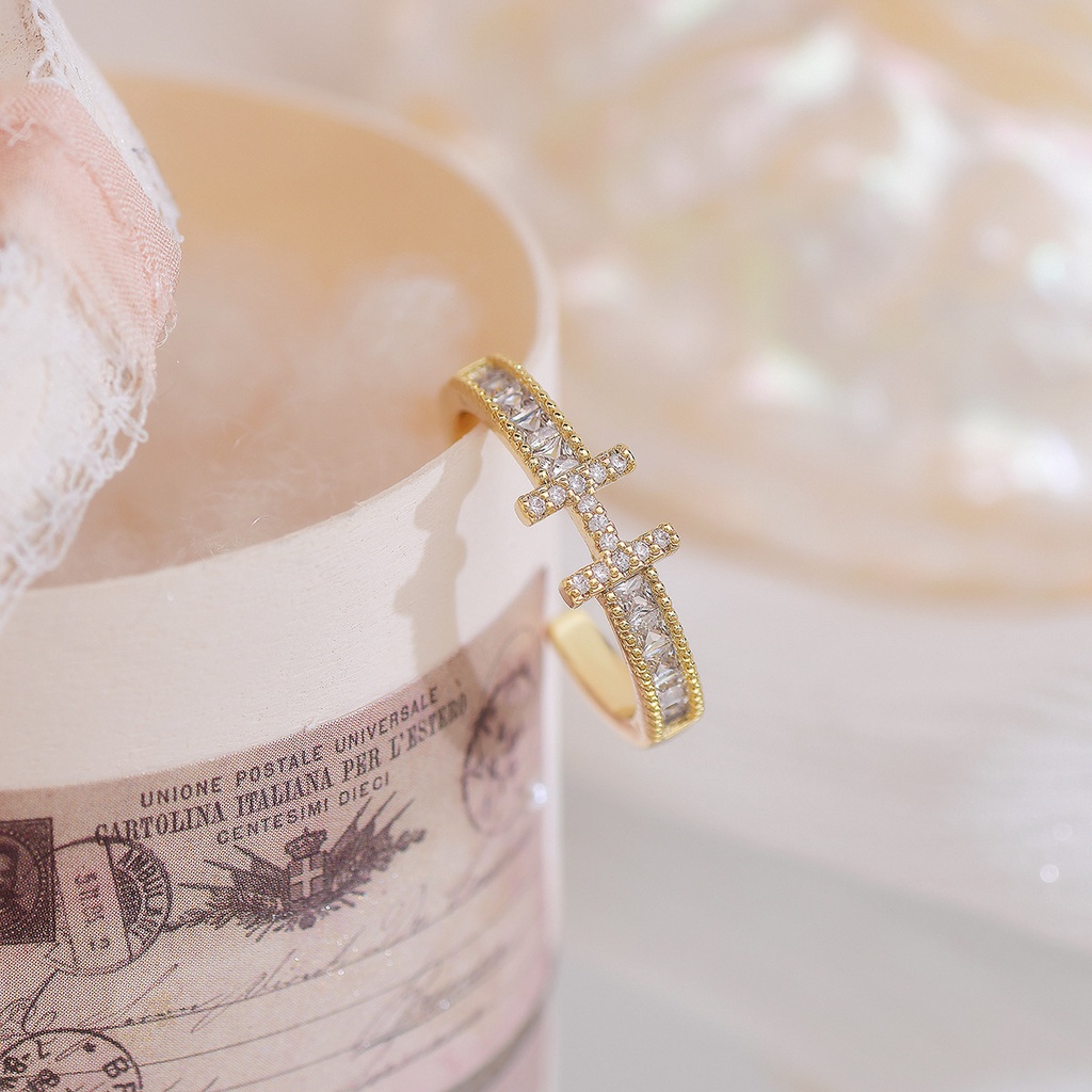 Nhẫn Hở Mạ Vàng 18K Đính Đá Zircon Sang Trọng